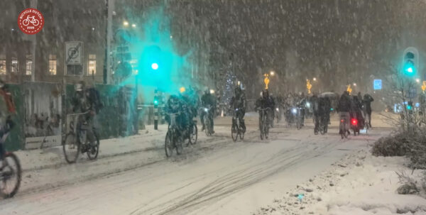 Radpendler im Winter